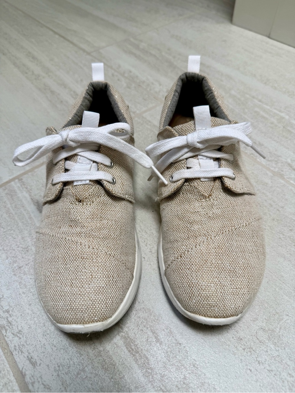 Toms Beige Metallic Sneakers - Rare
